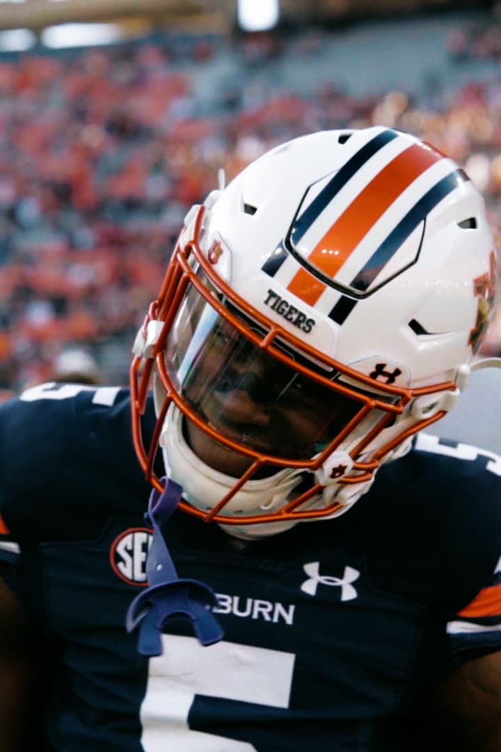Auburn Football ambient landing loop